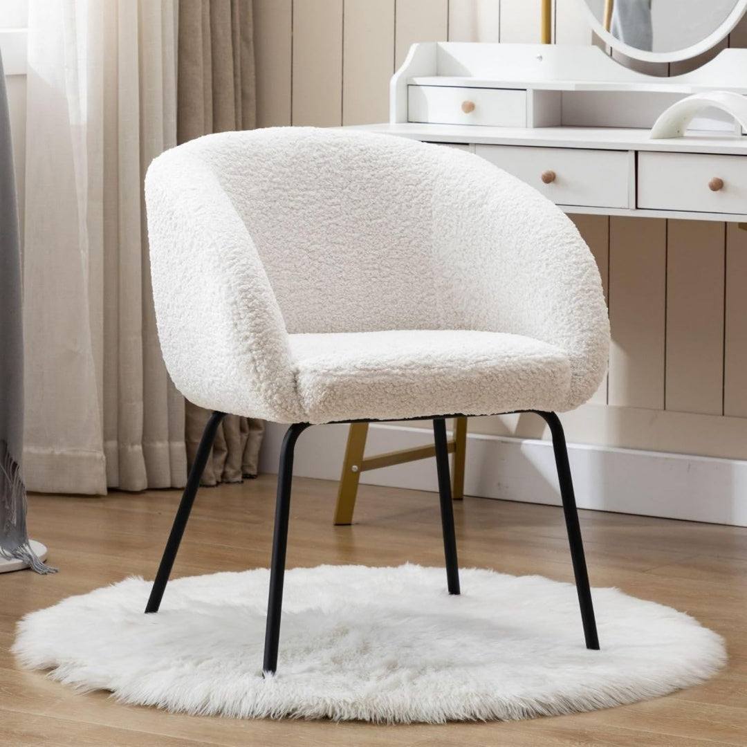 Poltrona confortevole con braccioli struttura in metallo bianco